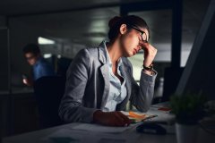 <b>业务停摆，现金流断层，危机之下看企业主如何华丽转</b>