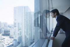 <b>体制内的人不配谈理想？</b>