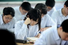 <b>高考后的很多年，你成为了怎样的自己？</b>